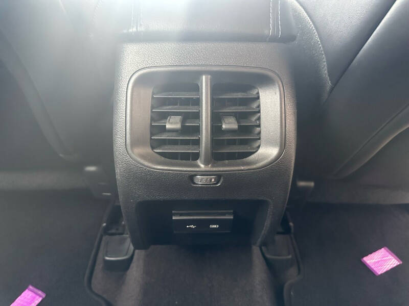 2019 Jeep Cherokee Altitude