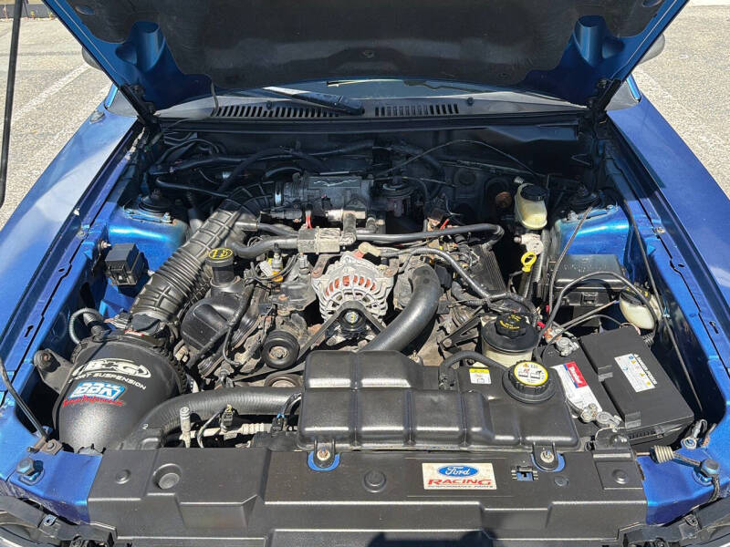 2002 Ford Mustang GT Deluxe