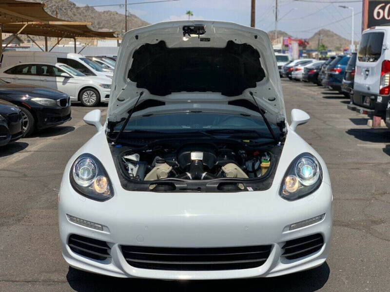 2015 Porsche Panamera