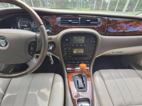 2005 Jaguar S-Type 4.2