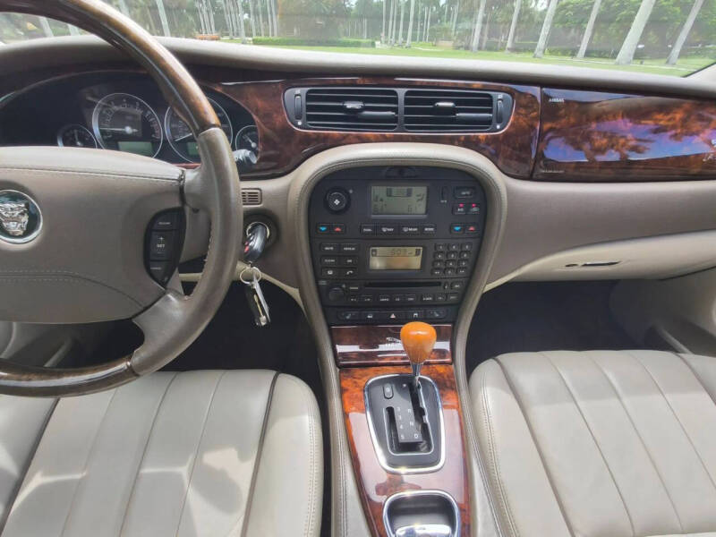 2005 Jaguar S-Type 4.2