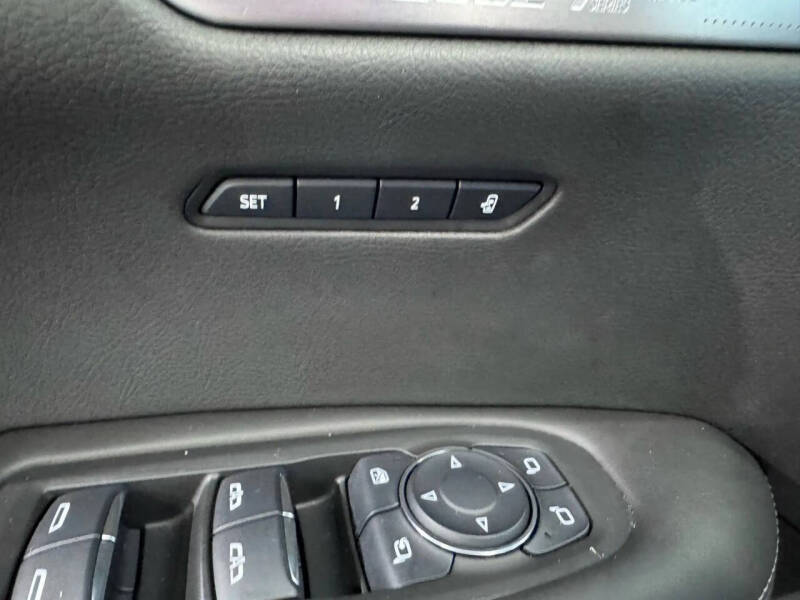 2023 Cadillac XT6 Sport