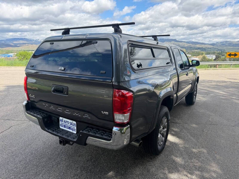 2017 Toyota Tacoma