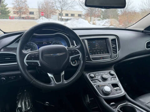2015 Chrysler 200 C