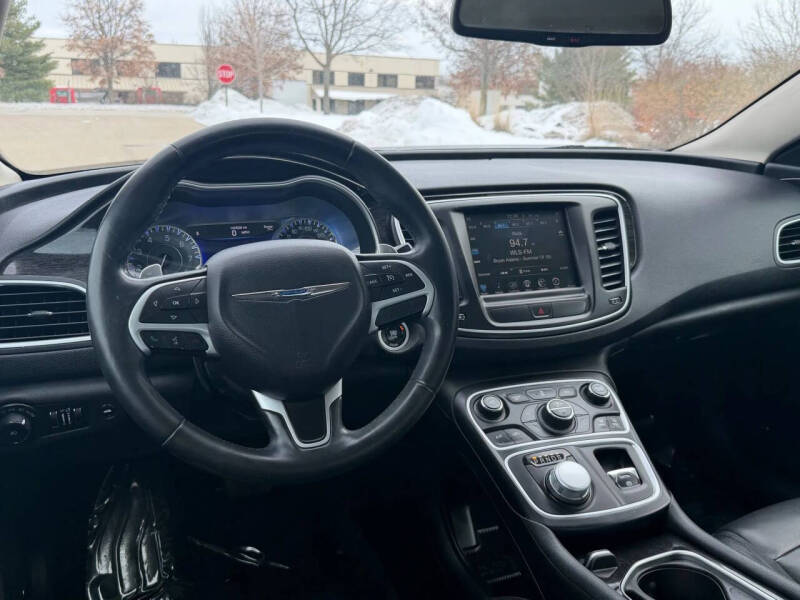 2015 Chrysler 200 C