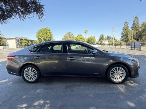 2013 Toyota Avalon Hybrid