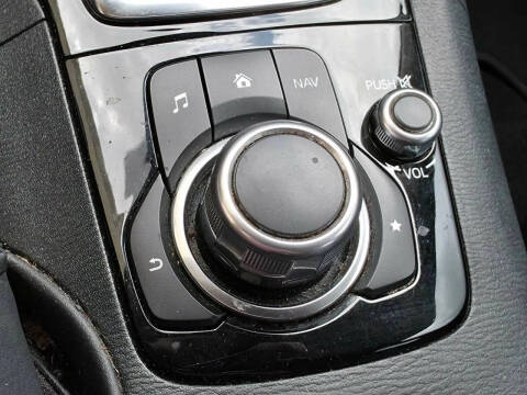 2015 Mazda MAZDA3 s Grand Touring