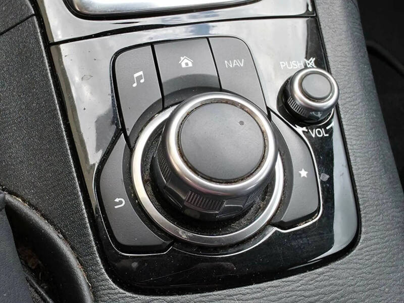2015 Mazda MAZDA3 s Grand Touring