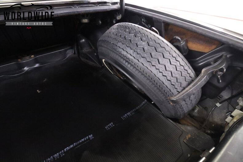 1972 Mercedes-Benz 300-Class