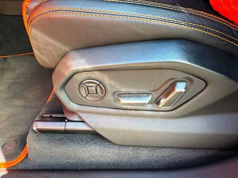 2022 Lamborghini Urus