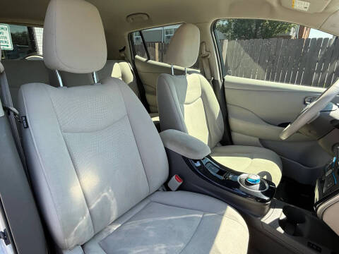 2012 Nissan LEAF