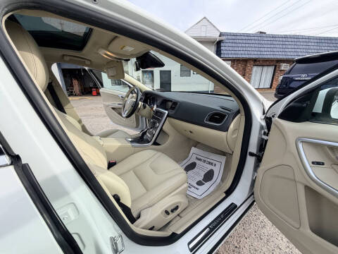 2015 Volvo S60 T5 Drive-E Premier