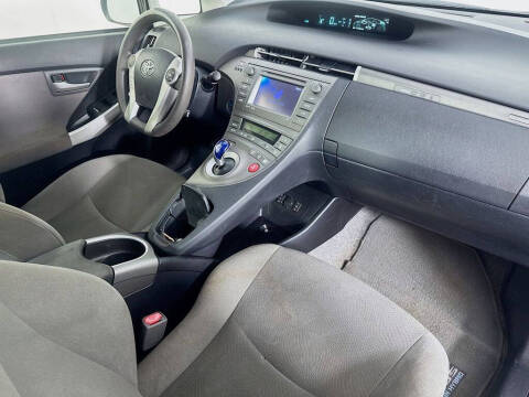 2014 Toyota Prius Plug-in Hybrid Advanced