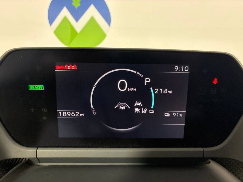 2023 Subaru Solterra Touring