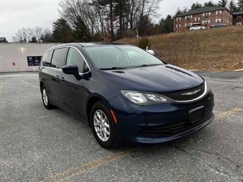 2017 Chrysler Pacifica for sale at J & E AUTOMALL in Pelham NH