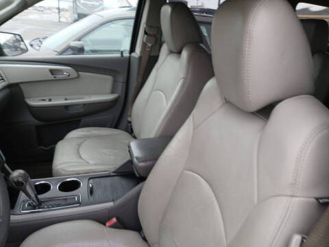 2011 Chevrolet Traverse LT