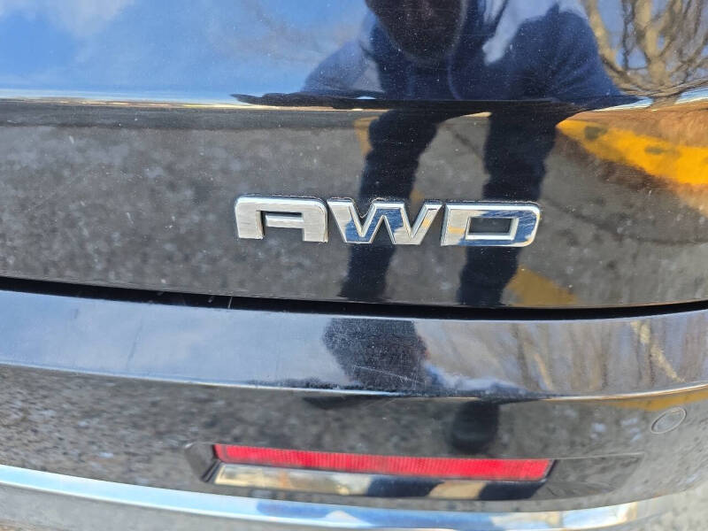 2017 GMC Acadia Denali