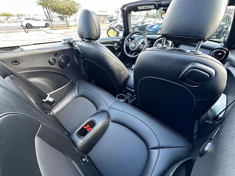 2017 MINI Convertible Cooper