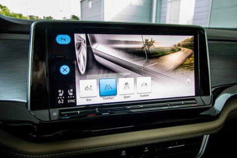 2024 Volkswagen Atlas Cross Sport SE