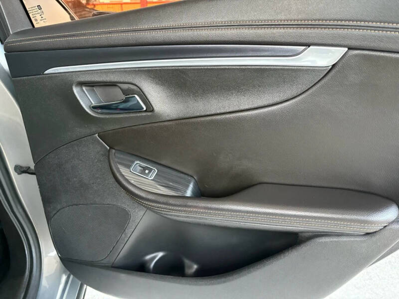 2017 Chevrolet Impala LT