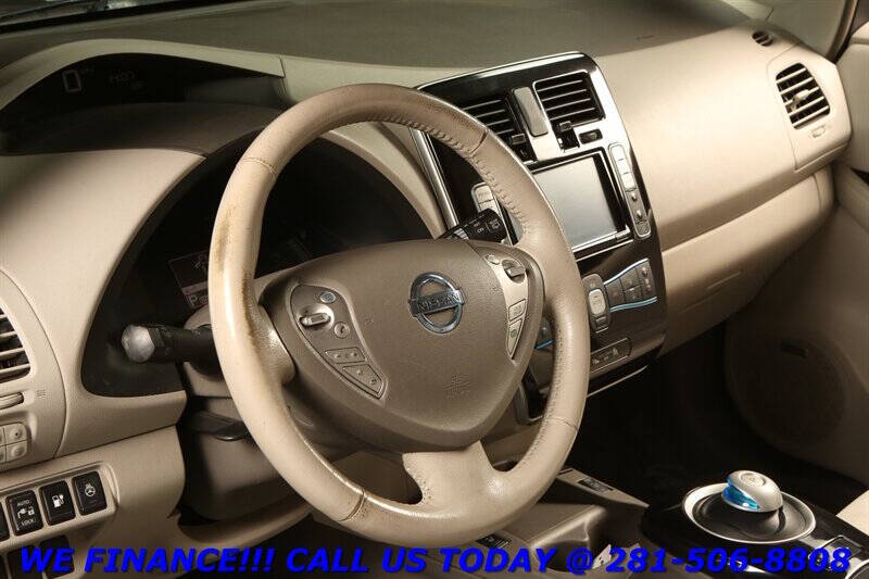 2013 Nissan LEAF