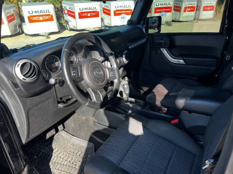 2011 Jeep Wrangler Sahara