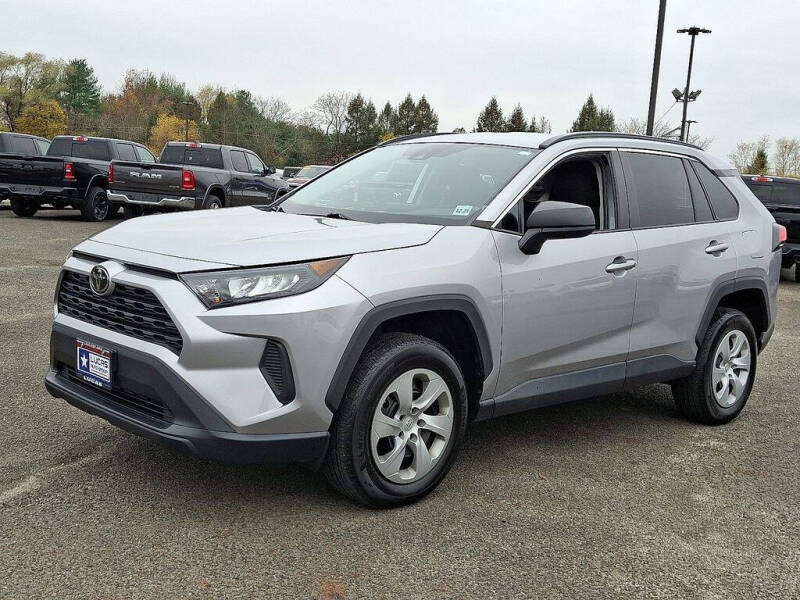 2021 Toyota RAV4 LE