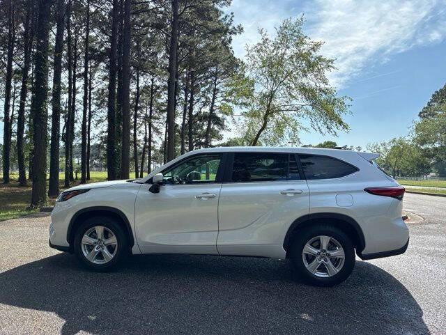 2023 Toyota Highlander L