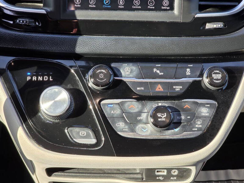 2019 Chrysler Pacifica Touring L