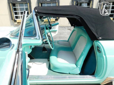 1955 Ford Thunderbird