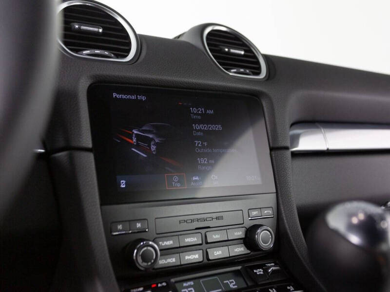 2025 Porsche 718 Cayman