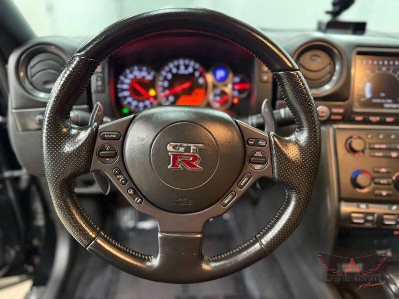2010 Nissan GT-R Premium