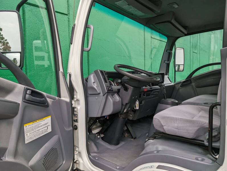 2016 Isuzu NQR