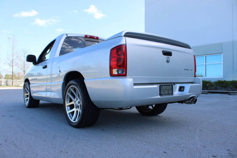 2005 Dodge Ram 1500 SRT-10