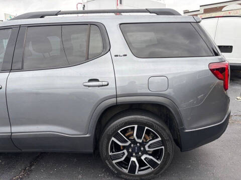 2021 GMC Acadia SLE