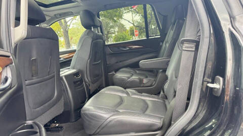 2020 Cadillac Escalade Premium Luxury