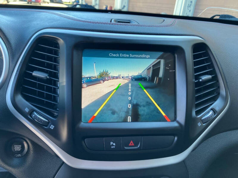 2018 Jeep Cherokee Trailhawk