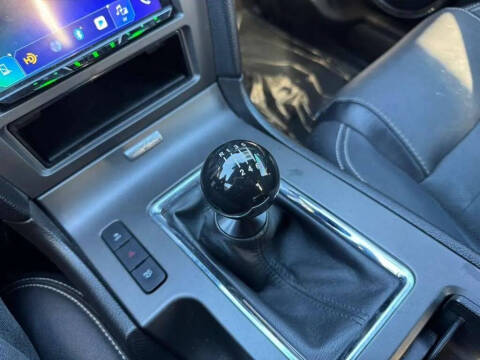 2013 Ford Mustang V6 Premium