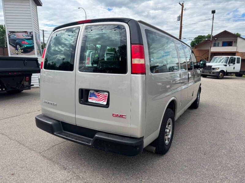 2006 GMC Savana LS 1500