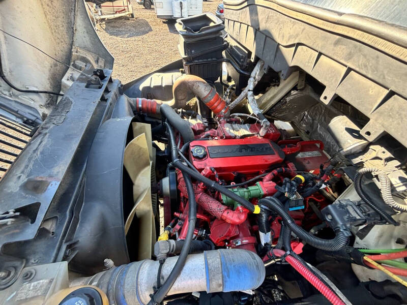 2015 International 26 ft CDL Reefer Box Truck