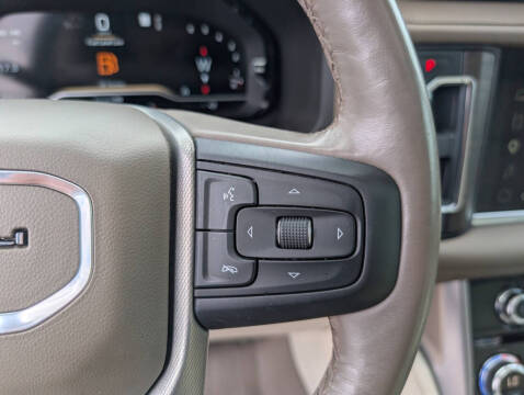 2022 GMC Yukon XL Denali