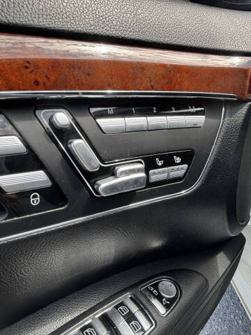 2008 Mercedes-Benz S-Class S 550 4MATIC