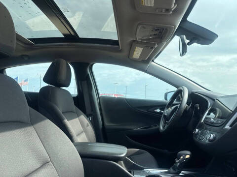 2022 Chevrolet Malibu LT