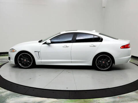 2015 Jaguar XF 3.0 Sport