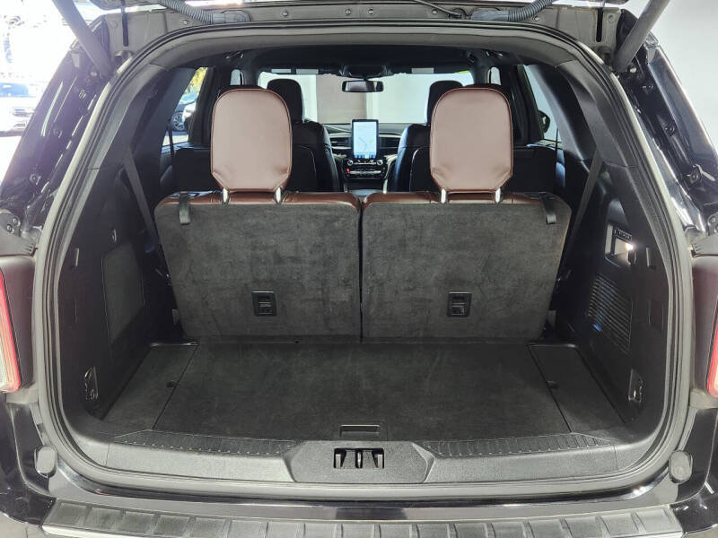 2022 Ford Explorer Hybrid Platinum