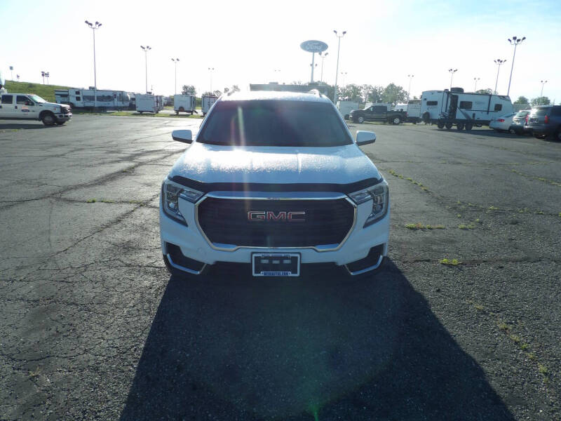 2022 GMC Terrain SLE