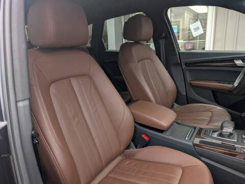 2019 Audi Q5 quattro Prestige 45 TFSI