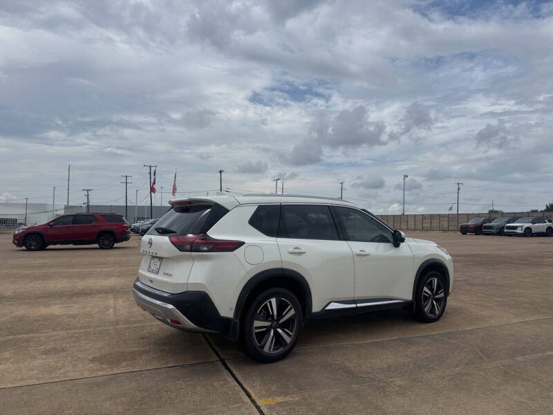 2022 Nissan Rogue Platinum