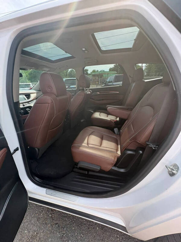 2020 Buick Enclave Avenir