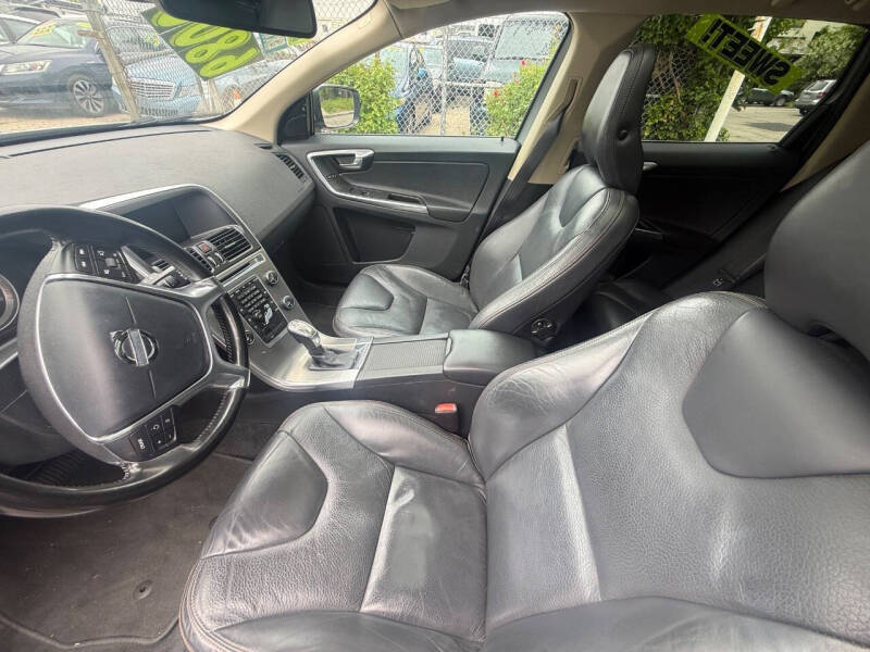 2013 Volvo XC60 T6